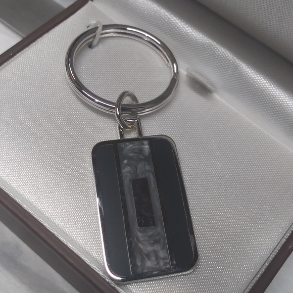 Kelly Waters engravable  Key Ring New In Box RHODI - Picture 3 of 4